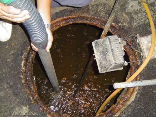 峨眉山隔油池清理