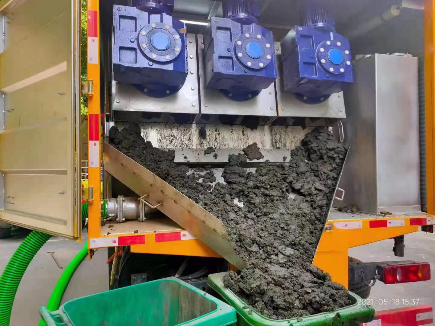 峨眉山化粪池清掏城市维护站-泥浆净化干湿分离处理